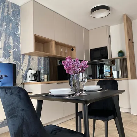 Apartament Dla Dwojga Kłodzko Esterno foto
