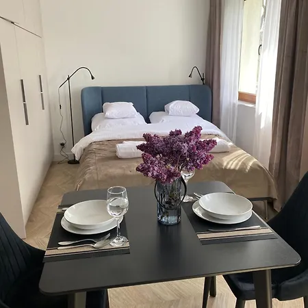 Apartament Dla Dwojga Kłodzko Esterno foto
